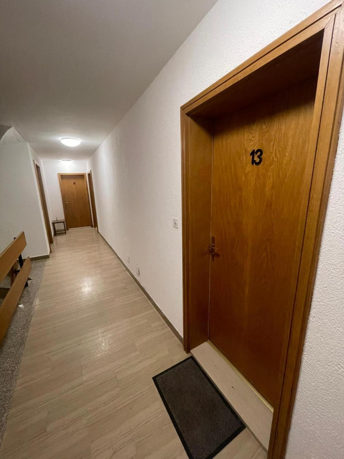 Les Nis Apartment Bourg-Saint-Pierre Exterior photo