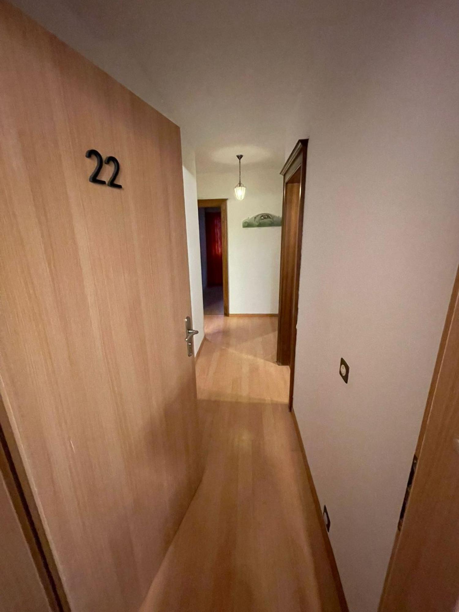 Les Nis Apartment Bourg-Saint-Pierre Exterior photo